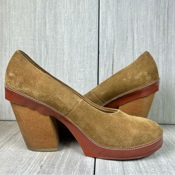 A Detacher Taupe Suede Leather Block Heel Pumps Heeled Shoes Womens Size 8 - Picture 2 of 10